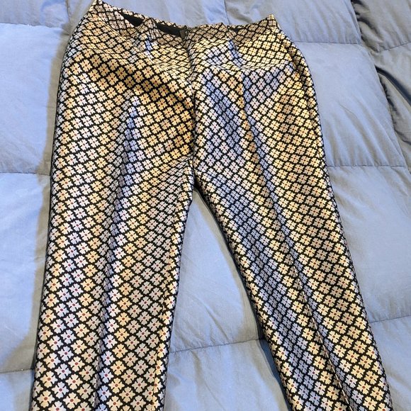 Stylish gold patterned trousers - Picture 1 of 3